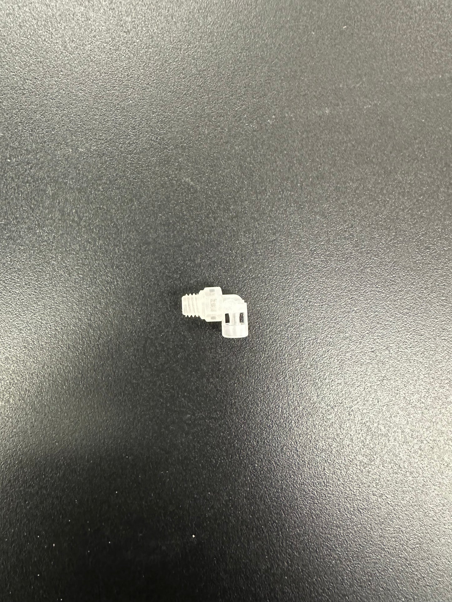 Fitting, 10-32 x 1/8" ID Right Angle Tube (10 each included)